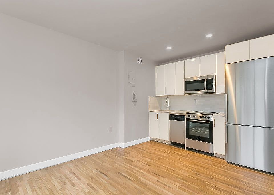 1st image of 345 W 30th St APT 3B