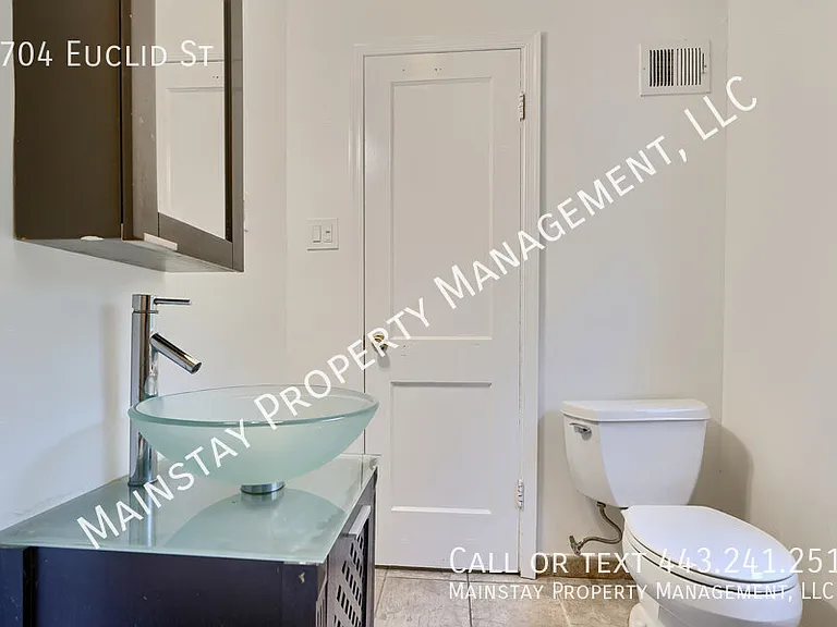 5704 Euclid St — Photo 20