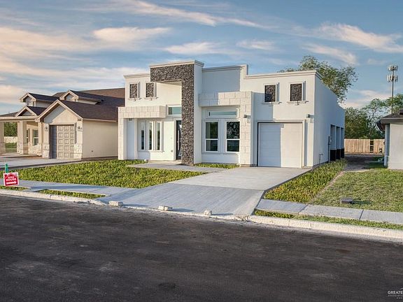 2nd image of 612 Tower Oak Dr