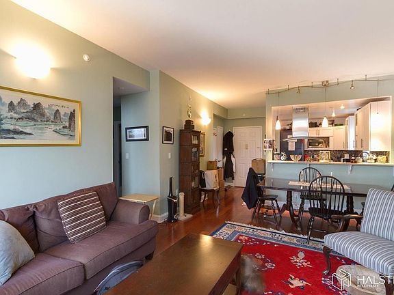 5th image of 352 Cathedral Pkwy #12B