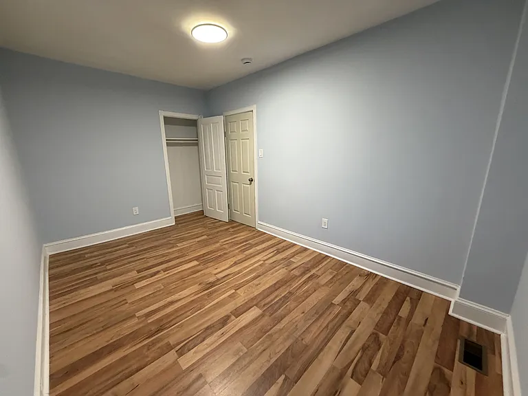 5502 Spring St — Photo 6