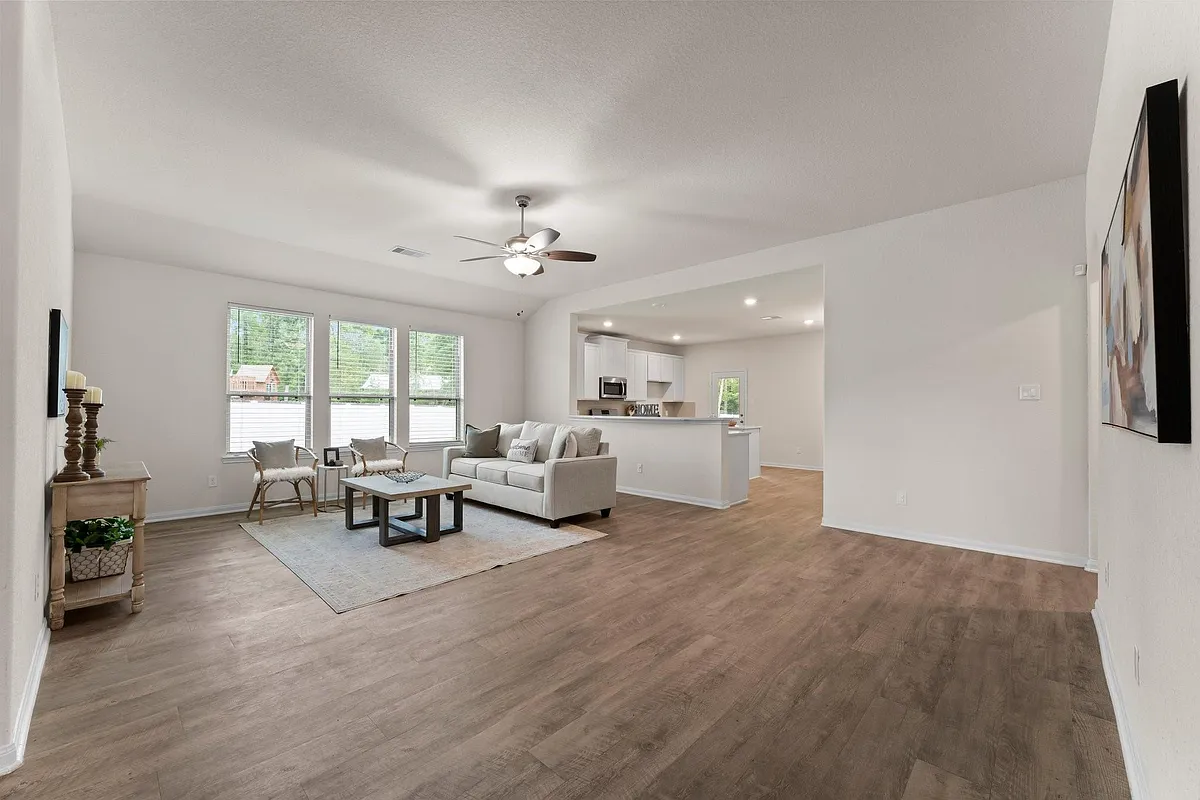 Building Photo - 6026 Hazel Place Dr