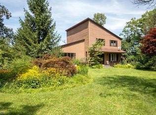 13 Ye Olde Tavern Dr, Highland Lakes, NJ 07422