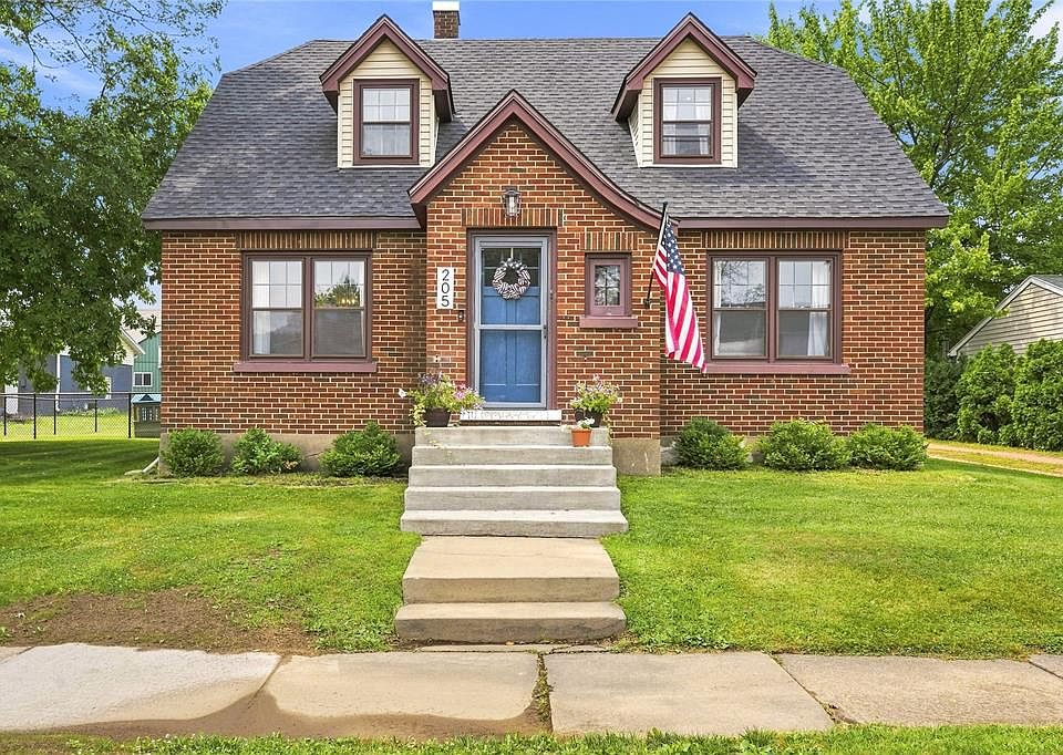 1st image of 205 Boardman Street