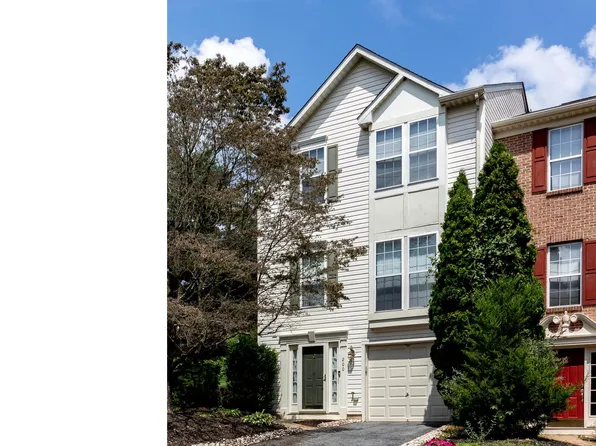 200 Barclay Dr, Hockessin, DE 19707