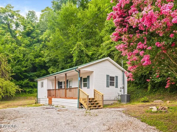 313 N 14th St, La Follette, TN 37766