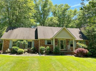 10610 Darrow Rd, Vermilion, OH 44089