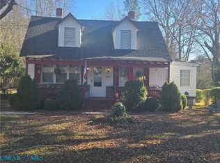 11003 River Rd, Lancaster, VA 22503