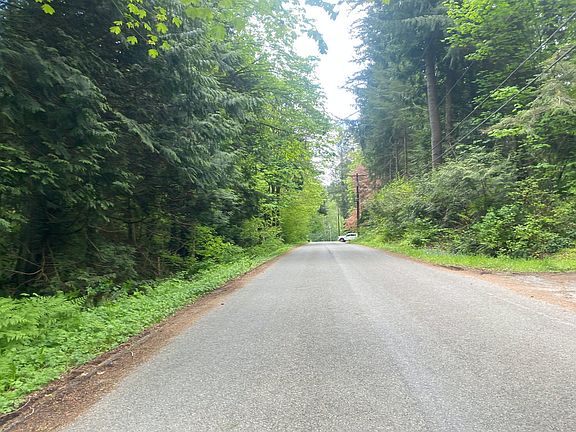 4th image of 4913 109th Ave SE