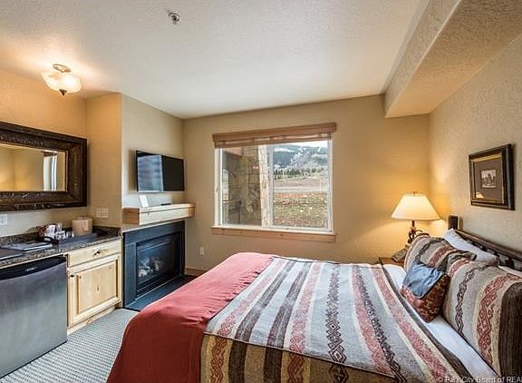 4th image of 2653 Canyons Resort Dr #229