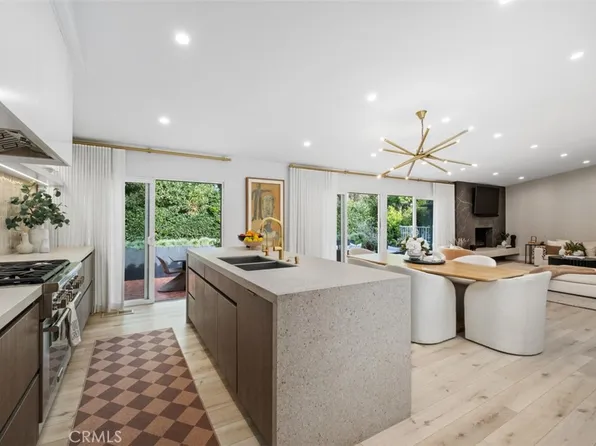 358 Vista Madera, Newport Beach, CA 92660