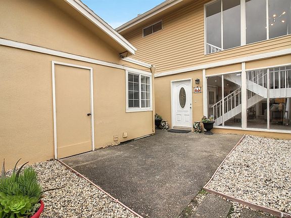 2nd image of 2600 Duhallow Way