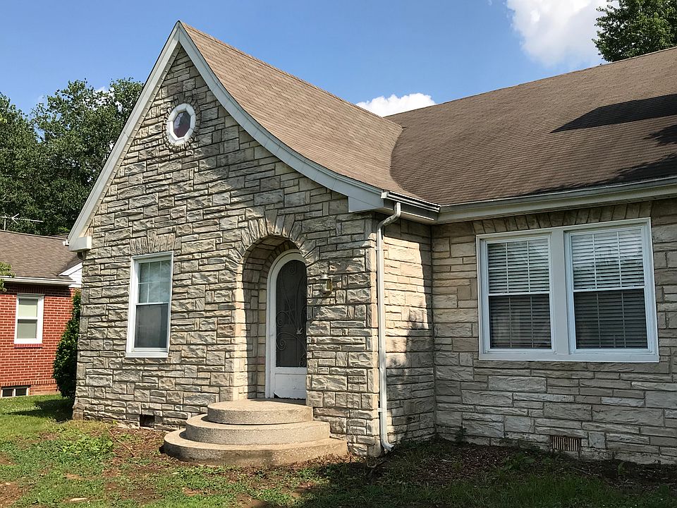2nd image of 521 Hopkinsville Rd
