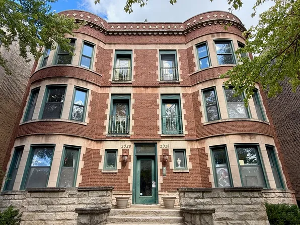 2918 W Logan Blvd #2E, Chicago, IL 60647