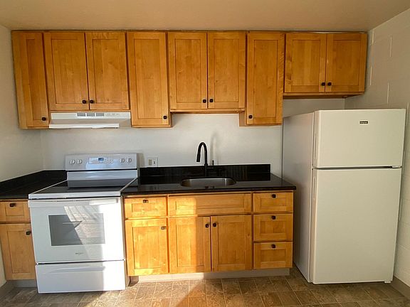 5th image of 2503 S I St APT 405