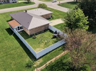 664 Edgefield Dr, Marion, OH 43302