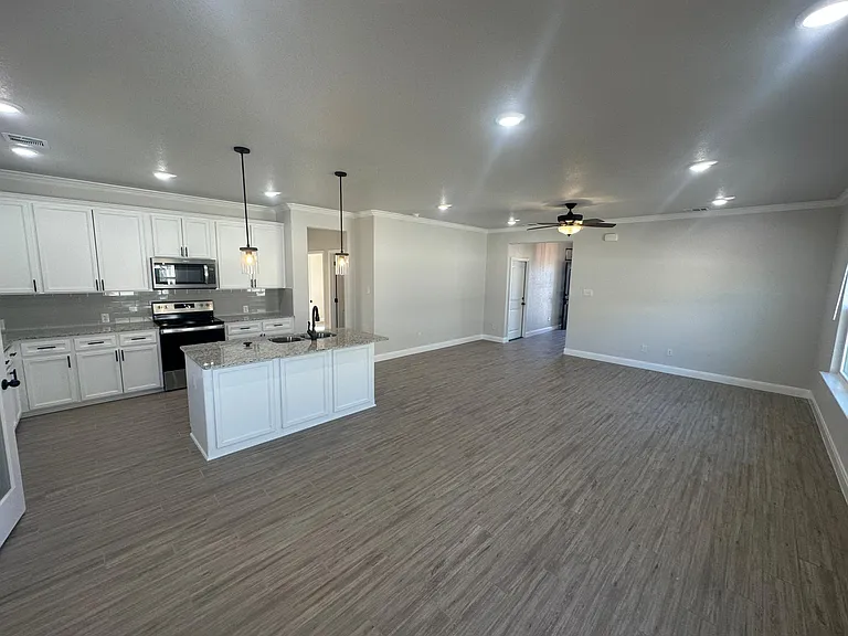 1502 Fiddle Wood Way — Photo 3