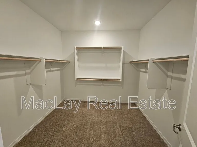 22815 E Watford Dr — Photo 14