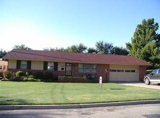 846 Saralyn Dr, Blackwell, OK 74631