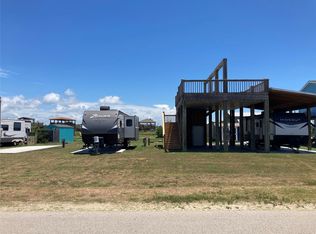 904 S Crystal Beach Rd, Crystal Beach, TX 77650