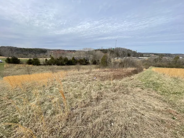 251 High St, Tellico Plains, TN 37385