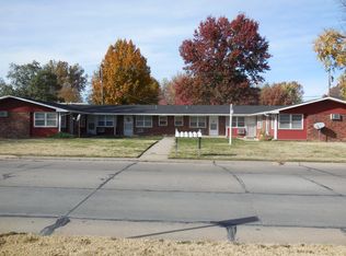 812 Griffith Dr APT 3, Manhattan, KS 66502