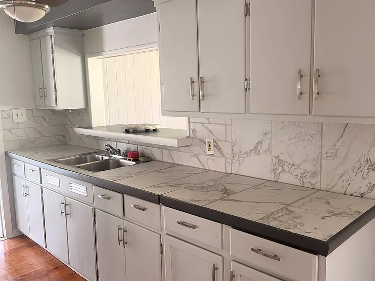 2137 River Rd — Photo 9