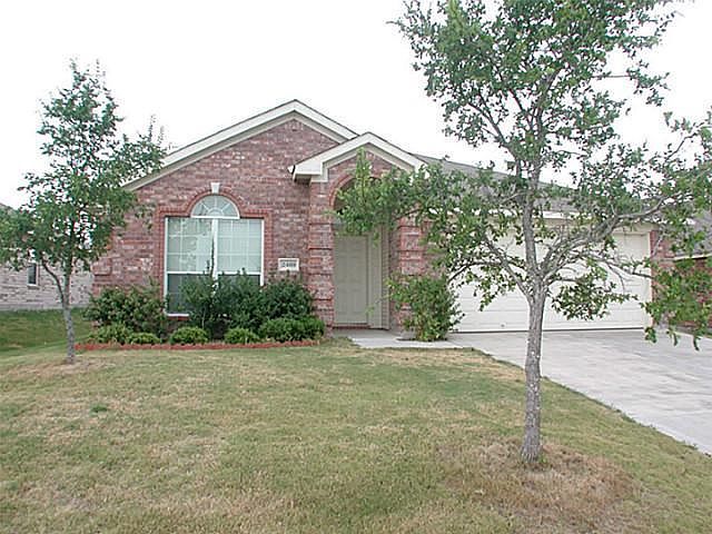 1st image of 2409 Collier Dr
