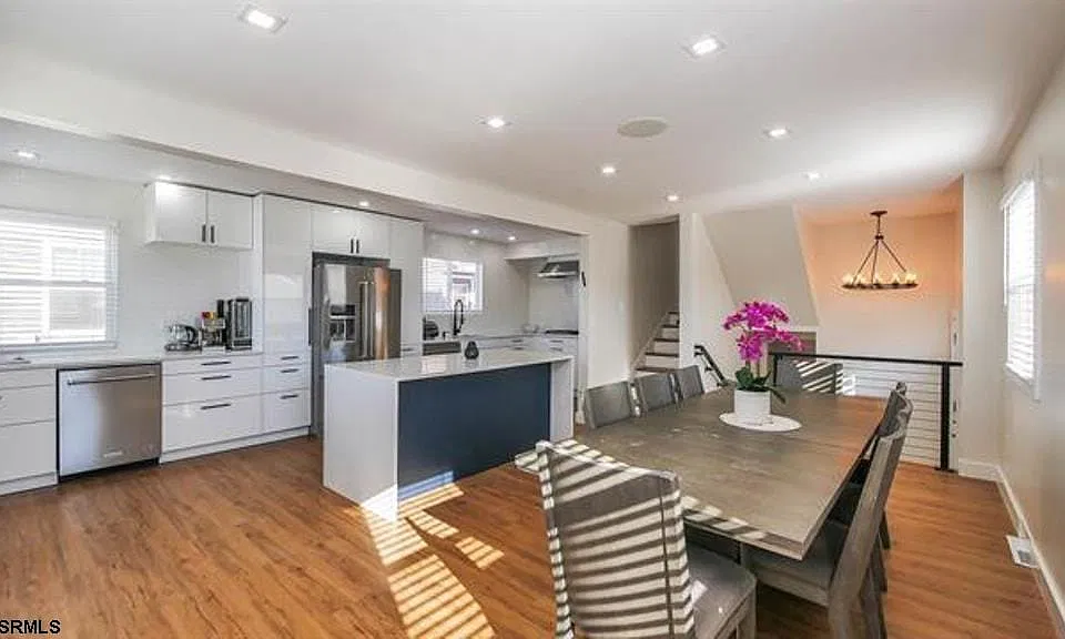 219 N Clermont Ave