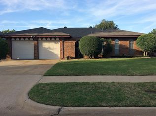 2413 SW 92nd St, Oklahoma City, OK 73159