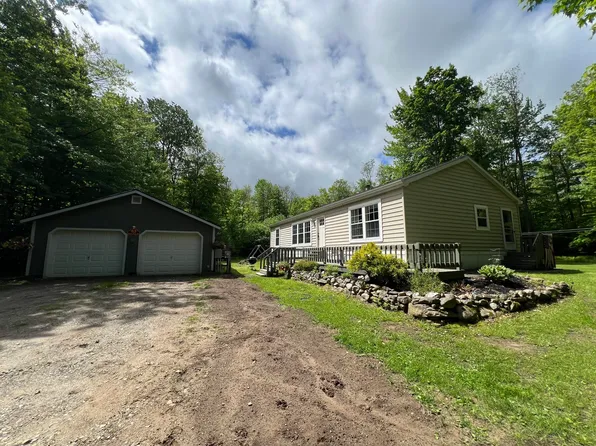 83 Blair Kiln Rd, Chateaugay, NY 12920