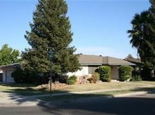 6808 N Backer Ave, Fresno, CA 93710