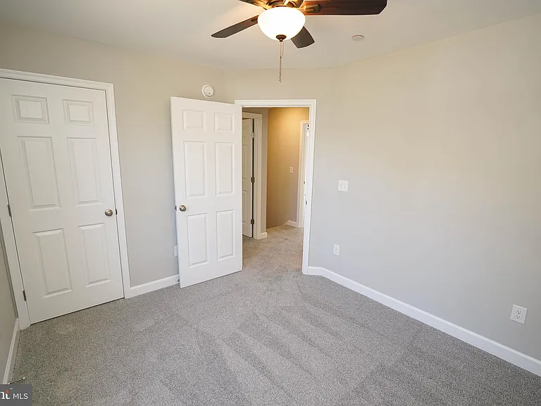621 Cedar St — Photo 40