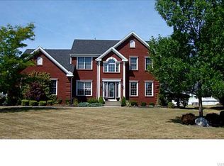 6272 Balsam Fir Ct, Clarence Center, NY 14032