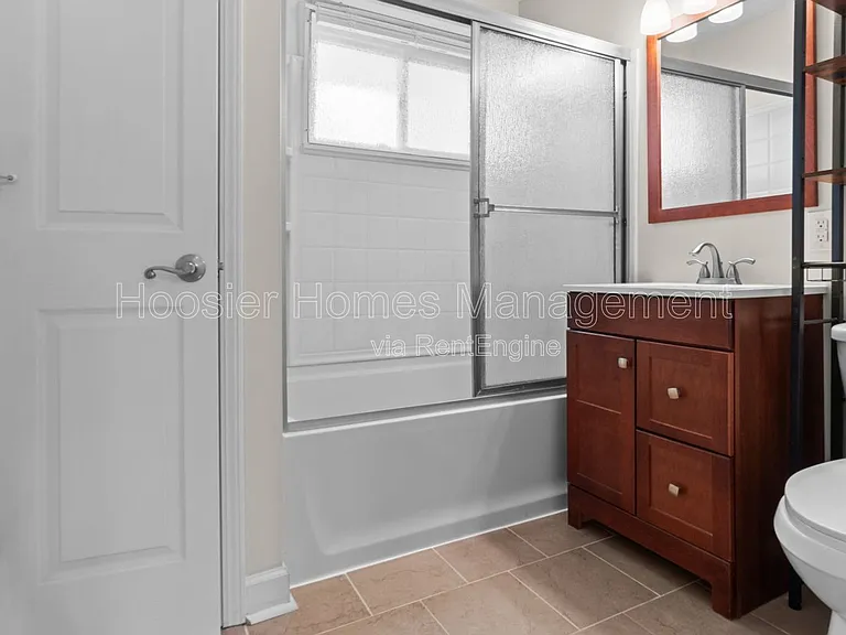 1160 Birnam Woods Trl — Photo 12
