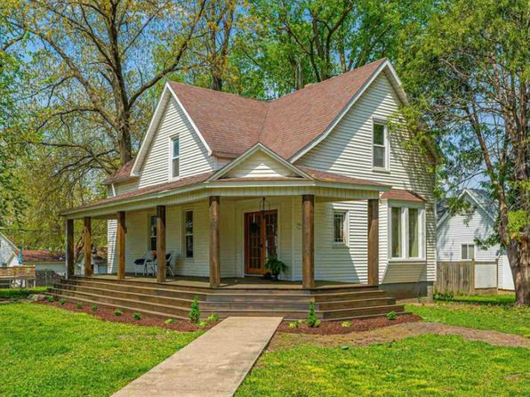 203 Oglesby Ave