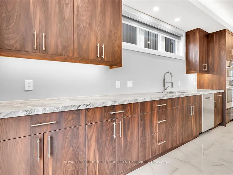 255 Federal St #UPPER — Photo 11