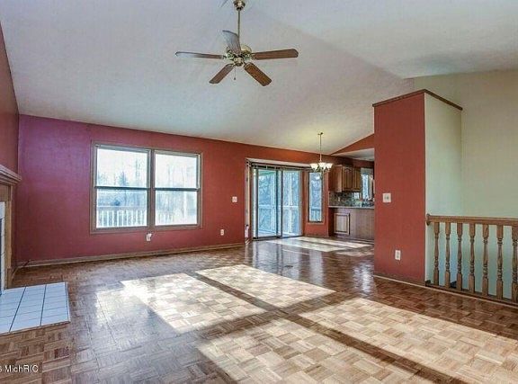 4th image of 680 Georgia Ct NE