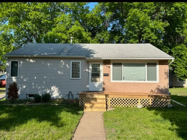 719 Sommerville St S Suite A, Shakopee, MN 55379