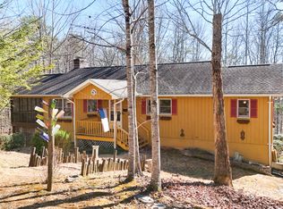 122 Muscadine Dr, Sautee Nacoochee, GA 30571