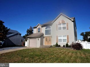 21 Vance Ave, Sicklerville, NJ 08081