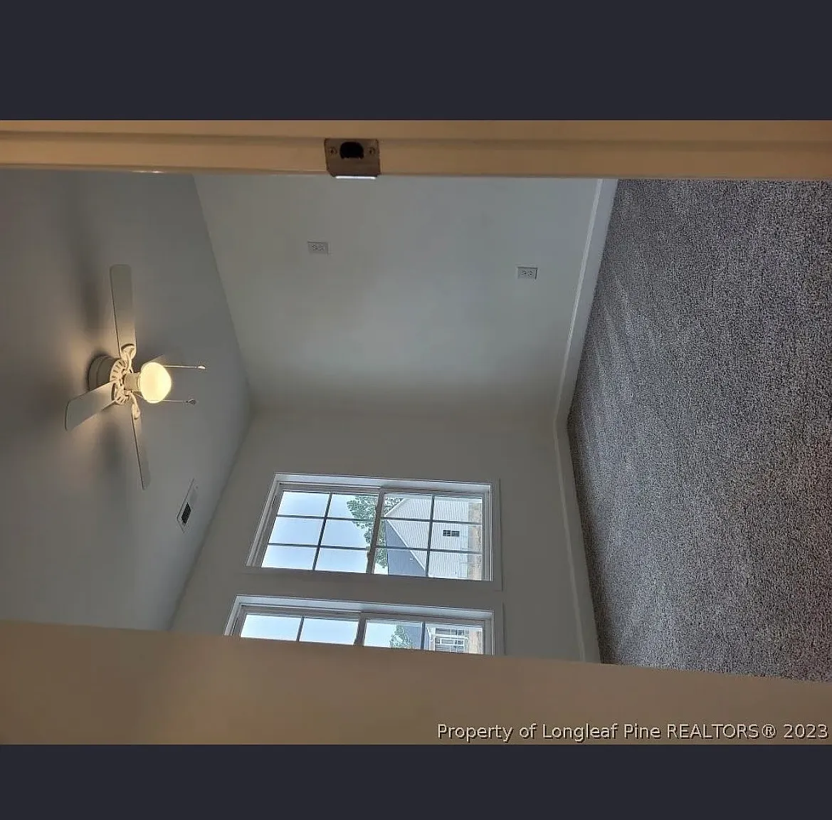 3 bed, 1383 sqft, $850 — Photo 2