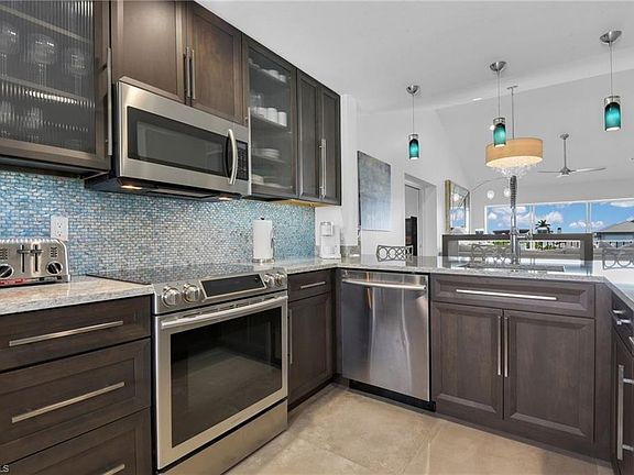 3rd image of 10684 Gulf Shore Dr #B-302