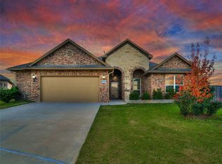 3025 Marigold Ln, Edmond, OK 73013