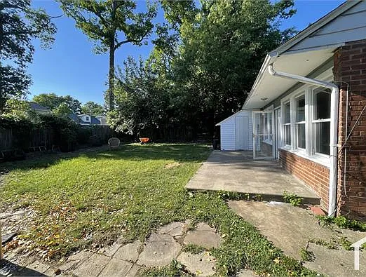 8210 Tahona Dr — Photo 3