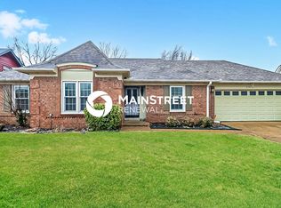 6917 Fox Hedge Dr, Memphis, TN 38141