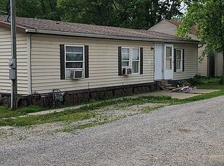 435 S Buckeye Aly, Killbuck, OH 44637