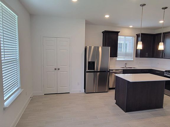 Kitchen-Dining Area