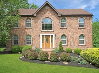 106 Castlebrooke Dr, Venetia, PA 15367