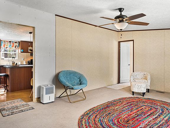 4th image of 3110 Brittany Dr
